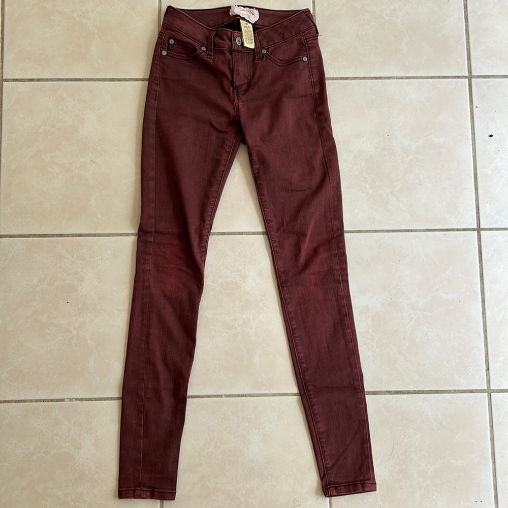 Altar’d State Mid Rise Skinny Jeans Maroon Size 0